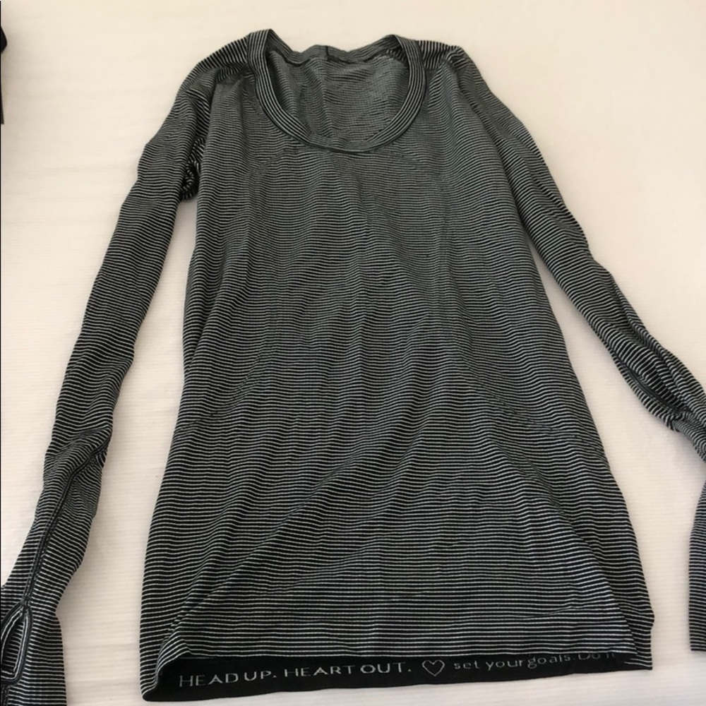 Long sleeve lululemon running shirt